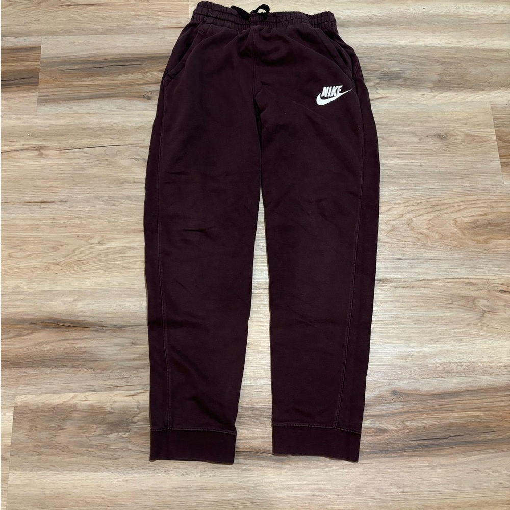 Nike sweatpants maroon